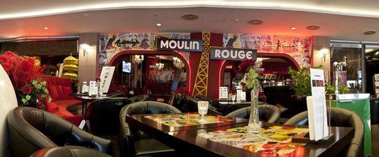Petit Moulin Rouge
